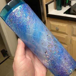 Temp. Color changing glitter tumbler
